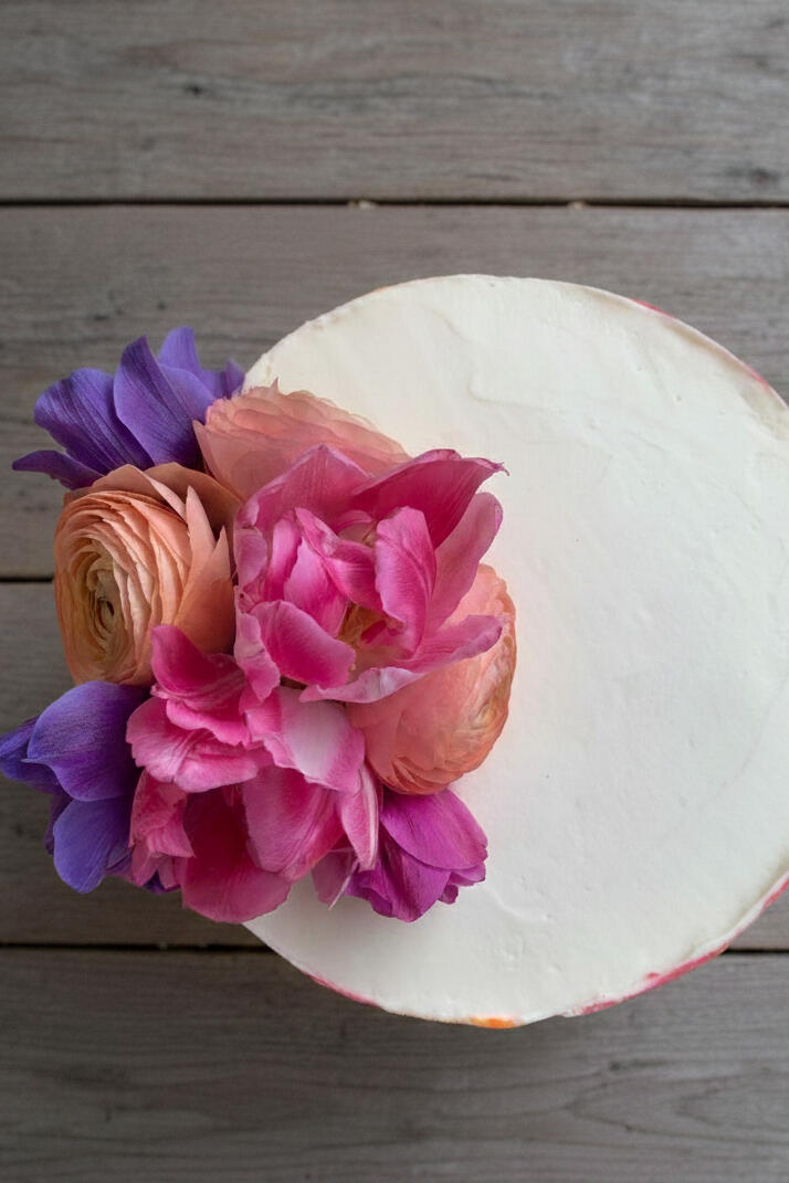 Pink Peach Cake - Celebration Cake with Blooms